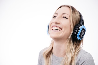 student learning language with audio samples